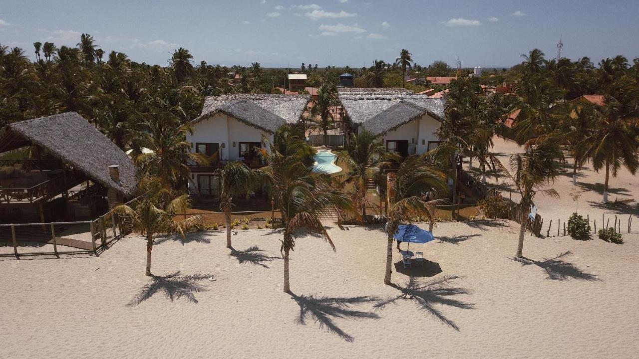Ap. Peixe Boi Pe Na Areia Com Vista Frontal E Total Para O Mar Barra Grande  Eksteriør bilde